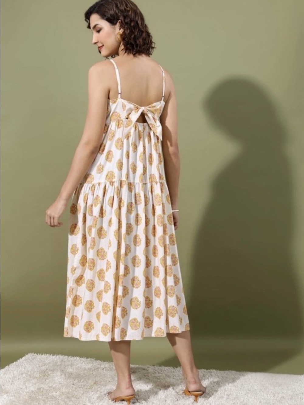 J. Crew Tie-back tiered dress in gathered floral block print - Picture 3 of 8